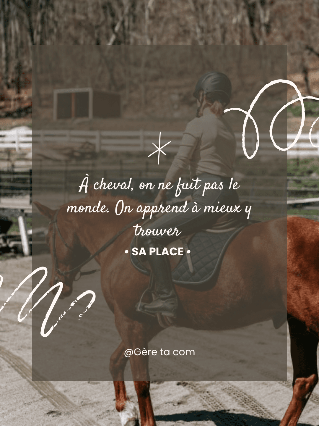 Citation inspirante sur l'équitation sur un fond de cavalière à cheval